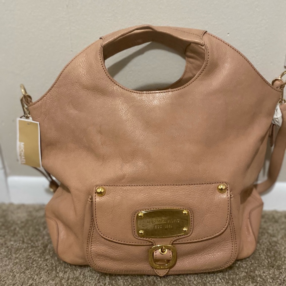 Leather bag